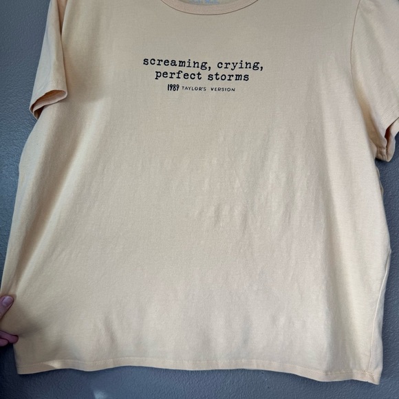 Taylor Swift 1989 TV Blank Space screaming crying perfect storm tee F - Picture 5 of 7